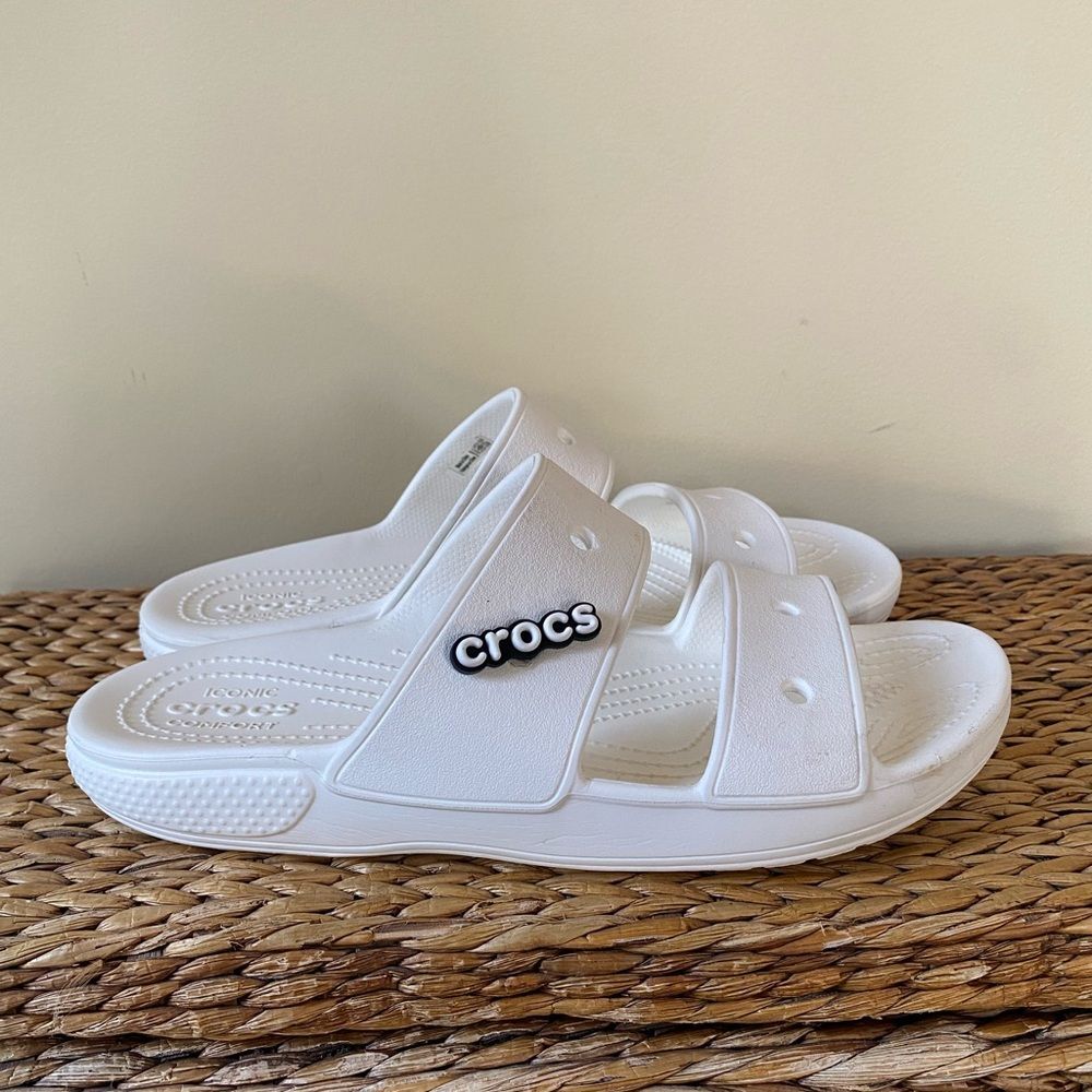 Crocs Unisex White Slides Women 11; Men 9